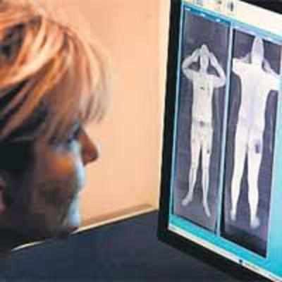 Two Pak women barred for refusing body scan