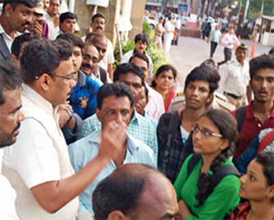 Spurned by state, college-less engg students write to PM