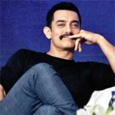 Aamir scouts for new address