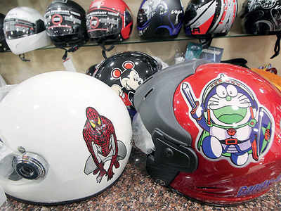 Notes from the 560: Helmet today, gone tomorrow