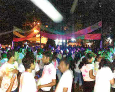 Police play party poopers at KEM freshers’ get-together
