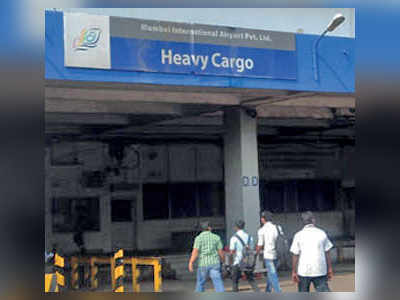 ‘Daesh’ note found at airport cargo facility