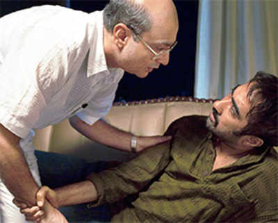 Backstage pass: Film - Gour Hari Dastaan: The Freedom File