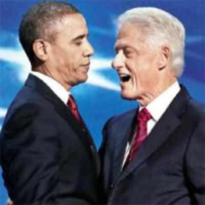 Bill Clinton fires up Dems, takes fight to Romney