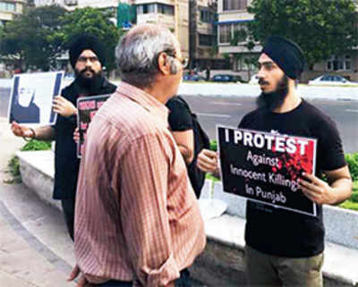 Sacrilege fear pushes Sikhs to up security at city gurudwaras