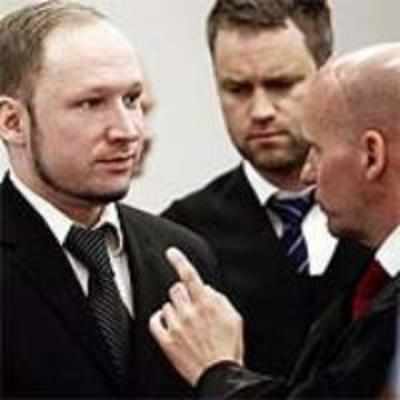 Quizzed over Knights Templar, Anders Breivik warns of attacks