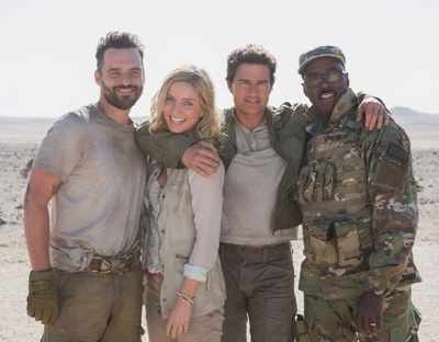 Annabelle Wallis shares picture from Namibia set