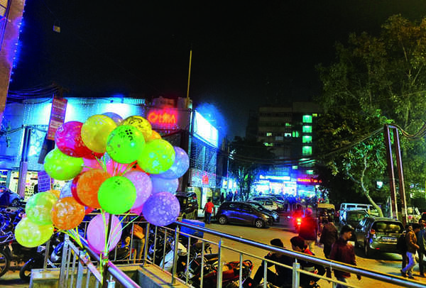Noida Sector 18 market's winter carnival to focus on traffic and parking problems