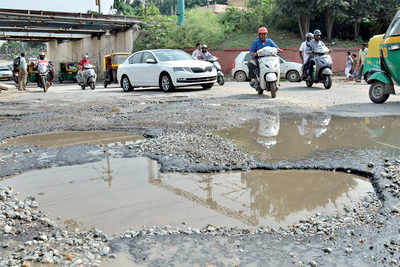30 engineers are ‘stuck’ in BBMP due to Bengaluru’s potholes