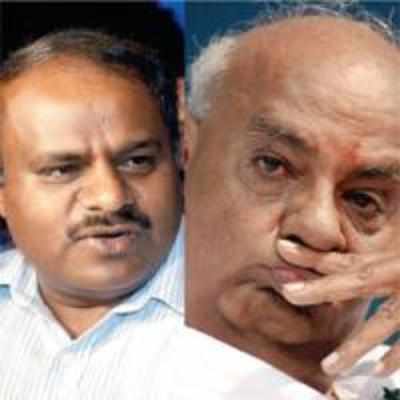 Gowdas add fuel to Army's letter bomb