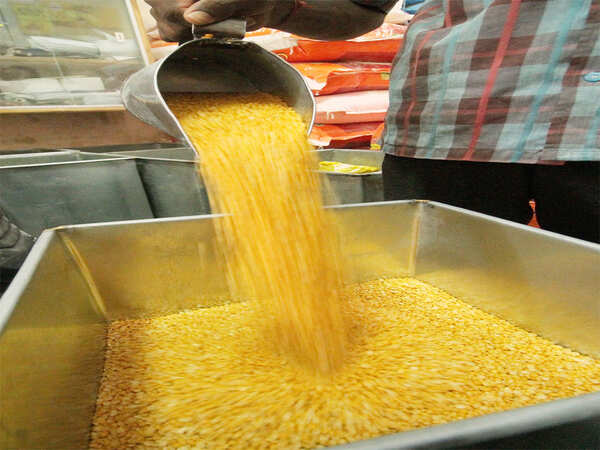 Traders to lose licence for buying tur dal below MSP