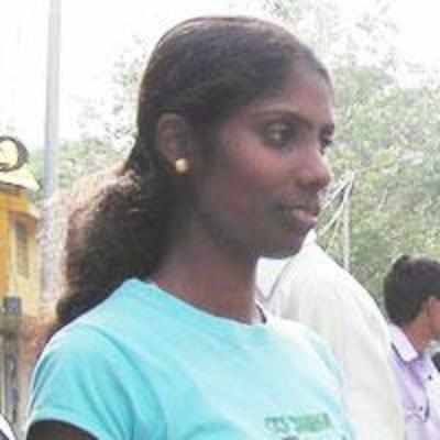 ATTA GIRL : Vashi girl gets pervert arrested