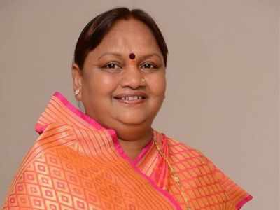 Congress MLA Nirmala Gavit set to join Shiv Sena ahead of Maharashtra assembly elections
