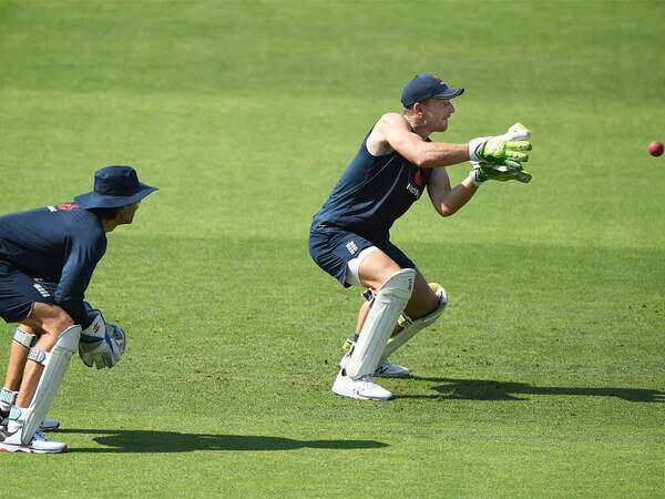 England wicketkeepers brace for low bounce on turners in India