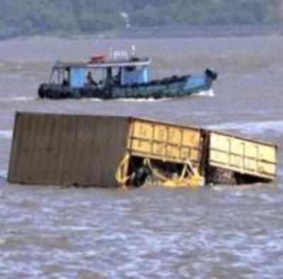 Vessel collision off Mumbai coast: 100 containers missing