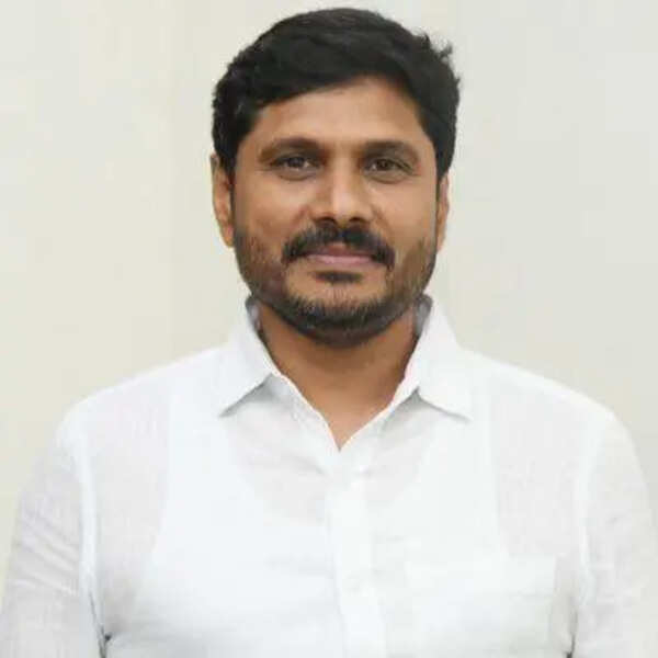 Supreme Court declines immediate relief to YSRCP leader Srihari