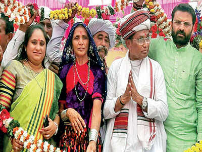 MP adopts Chitrod as a ‘Model Village’ MP adopts Chitrod as a ‘Model Village’