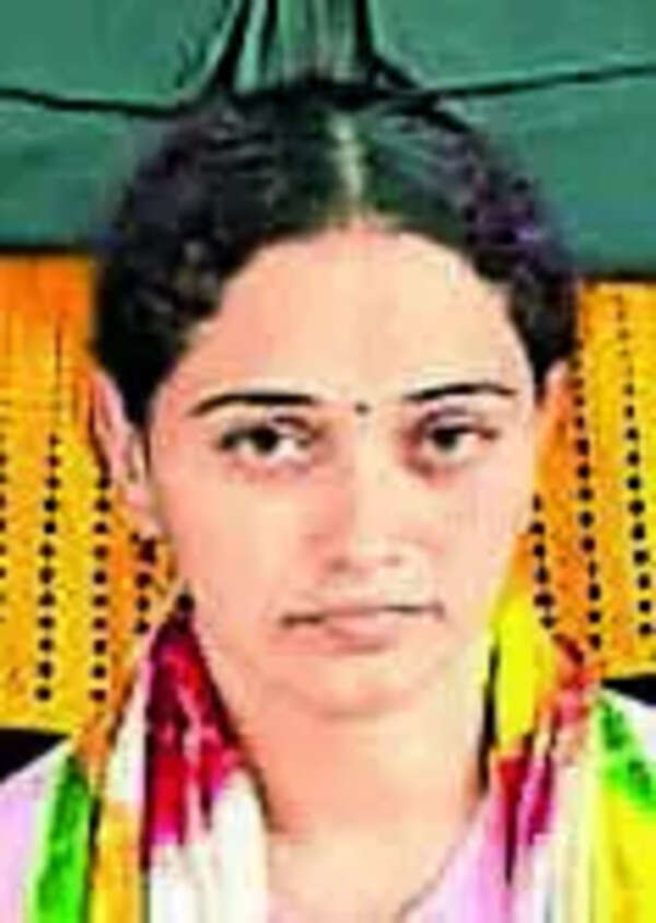 Jewellery heist ends in betrayal: Saleswoman, lover arrested