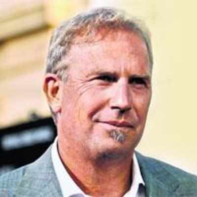 Kevin Costner buys a goldmine at 3 am