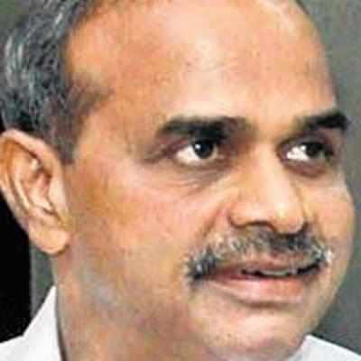 Constables drag Andhra CM to court