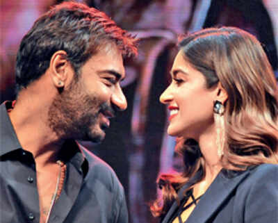 Ileana D'Cruz and Ajay Devgn eunite for Raj Kumar Gupta's Raid