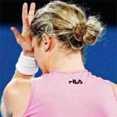 Li Na shocks Clijsters to win Sydney title