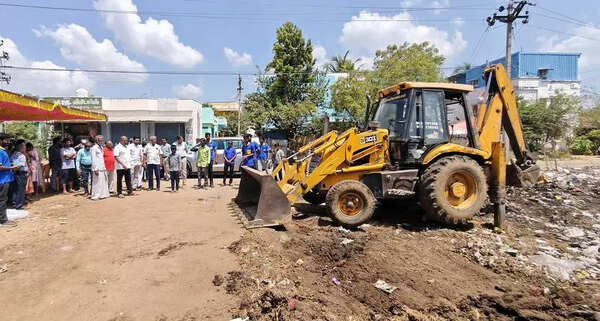 Puliyankulam kanmai renovation work launched