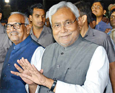 Modi gets invite for swearing-in event of Nitish, may give it a miss