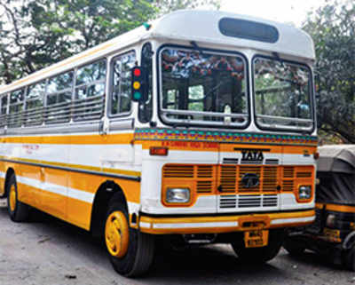 School bus crushes eight-year-old boy in Ghatkopar