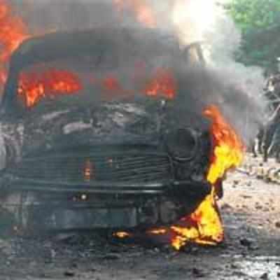 Kolkata on fire, Army in