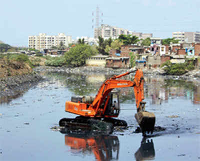 BJP attacks Sena, says nullahs not cleaned in time for the monsoon