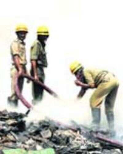 Fire at Shanti Nagar bus depot