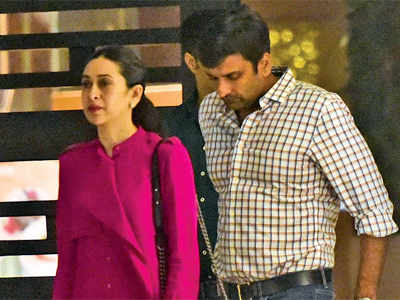 Karisma Kapoor's beau Sandeep Toshniwal's divorce from orthodontist wife gets finalised