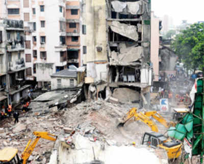 Mahim collapse accused escapes from TADA court