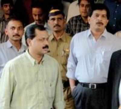 Encounter specialist Sharma's custody extended till Jan 27