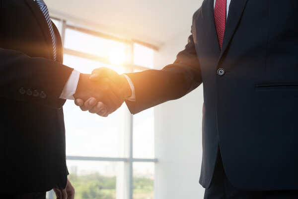Lenskart hires senior executives for top posts