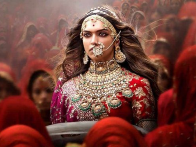 Watch: Sanjay Leela Bhansali shares unseen footage as Padmaavat turns three