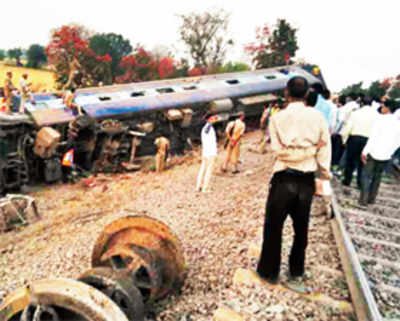 52 injured in UP rail mishap