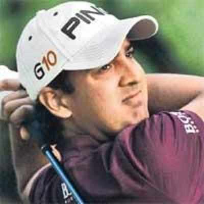 Kapur falters, finishes tied 12th