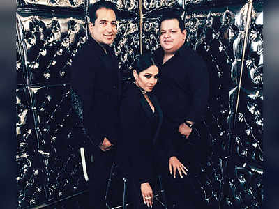 Designer duo Rohit Gandhi and Rahul Khanna throw a lavish party to celebrate 21 years in business