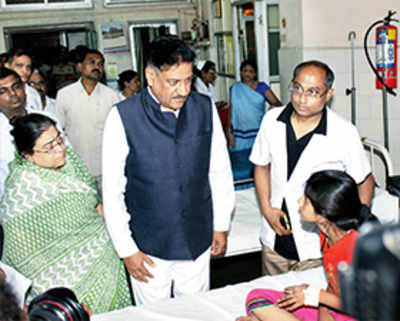 Shocked by space crunch, CM orders new facility at hospital