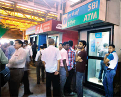 Cops want banks to install CCTV cams outside ATMs