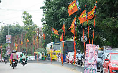 BJP meet causes jam near Hope Farm