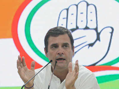 Shiv Sena praises Rahul Gandhi, says 'those in power in Delhi' afraid of him