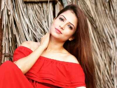 Pooja Singh appeals to producers to pay the dues of television artists