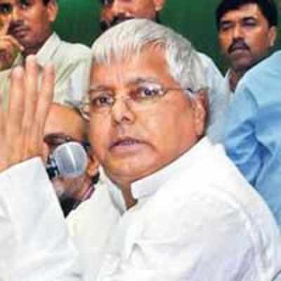 Lalu turns '˜missile' gun to Bihar polls