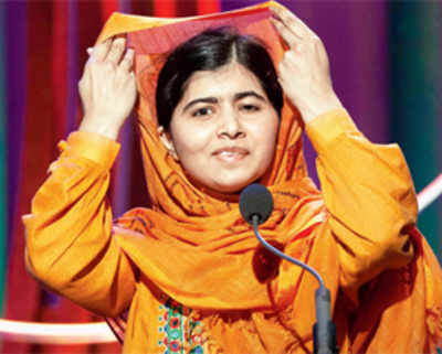 Malala eyes politics to ‘change Pak future’, calls for Taliban talks