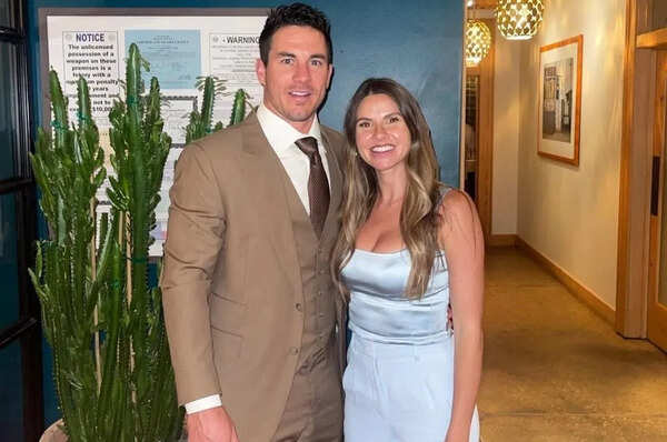 Nick Castellanos’ wife Jessica’s lighthearted comment adds charm to J.T. Realmuto’s family moment
