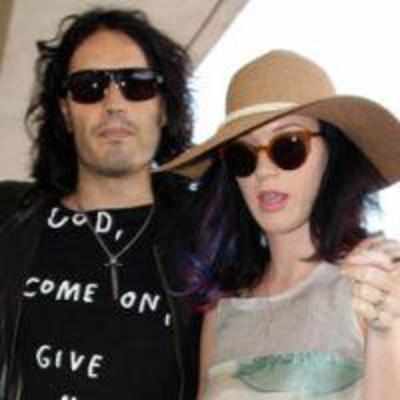 Russell, Katy in India to get married