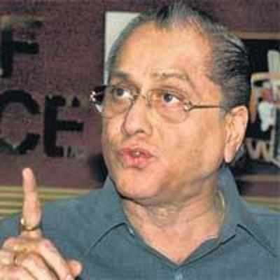 Dalmiya plans to fight on, won't resign from CAB